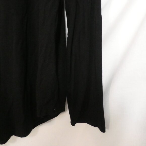 ADDITION ELLE | 1X | Classic Black Long Sleeve Pullover V-Neck Top - Picture 8 of 14